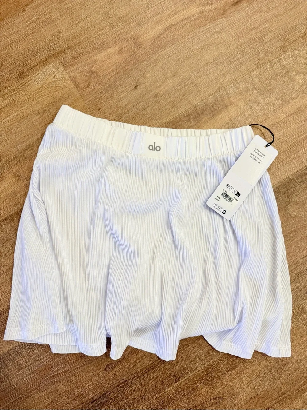 ALO Yoga White Pleated Circle Skirt